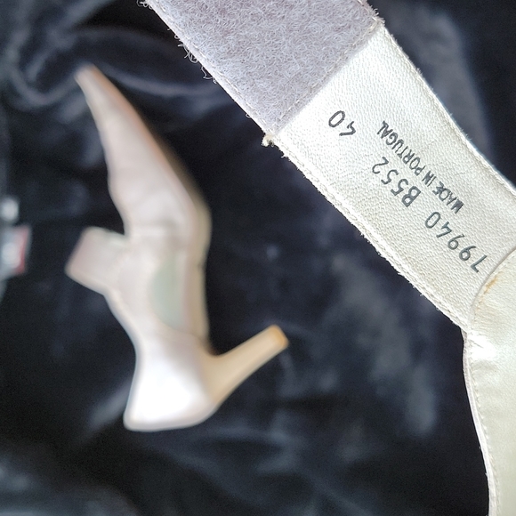 FIDJI B552-Grey Toupe Heels - Picture 9 of 10